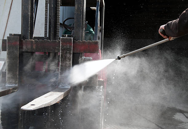 Best Restaurant Pressure Washing  in Goodrich, MI